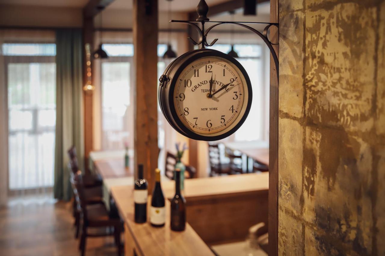 Győrújbarát Dreko Panzio & Borbisztro B&B 외부 사진